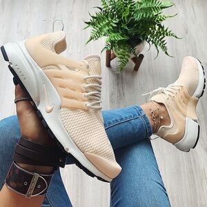 Nike air presto sneakers